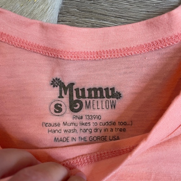 Show me your Mumu mellow mu casa es su casa tee - Picture 2 of 4